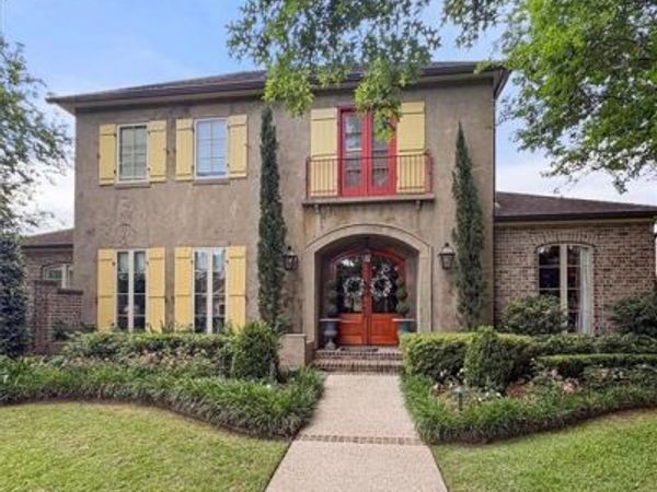 29 FAIRWAY OAKS Drive, New Orleans, LA 70131