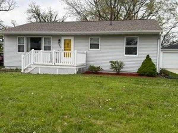 3883 Council Street NE, Cedar Rapids, IA 52402