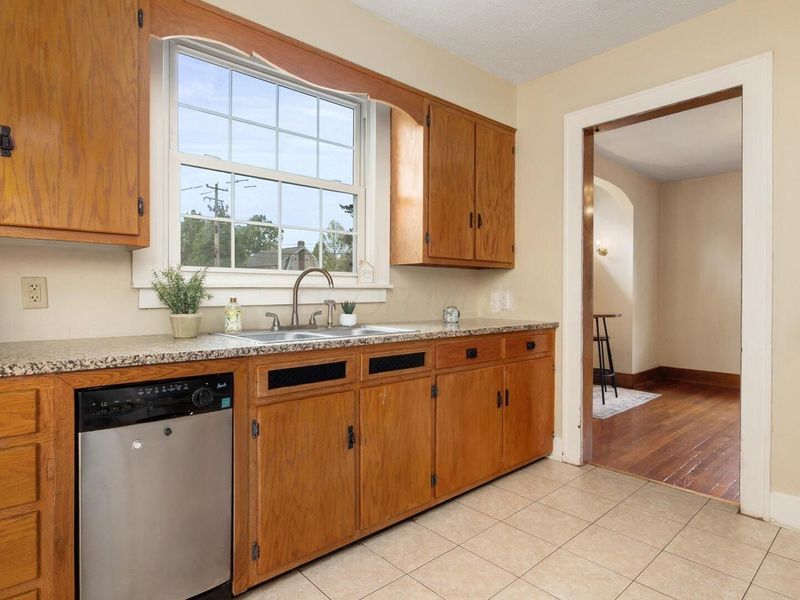 1195 W Main Street, Newark, OH 43055 Photo 20