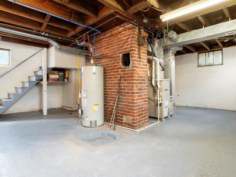 1195 W Main Street, Newark, OH 43055 Photo 33