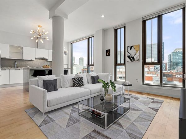 346 Congress St, Unit 702, Boston, MA 02210