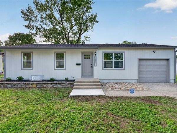 1720 S Ellison Way, Independence, MO 64050