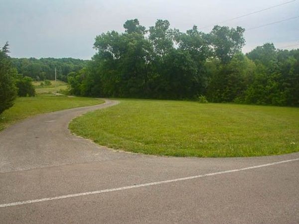 4793 Joe Peay Rd, Spring Hill, TN 37174