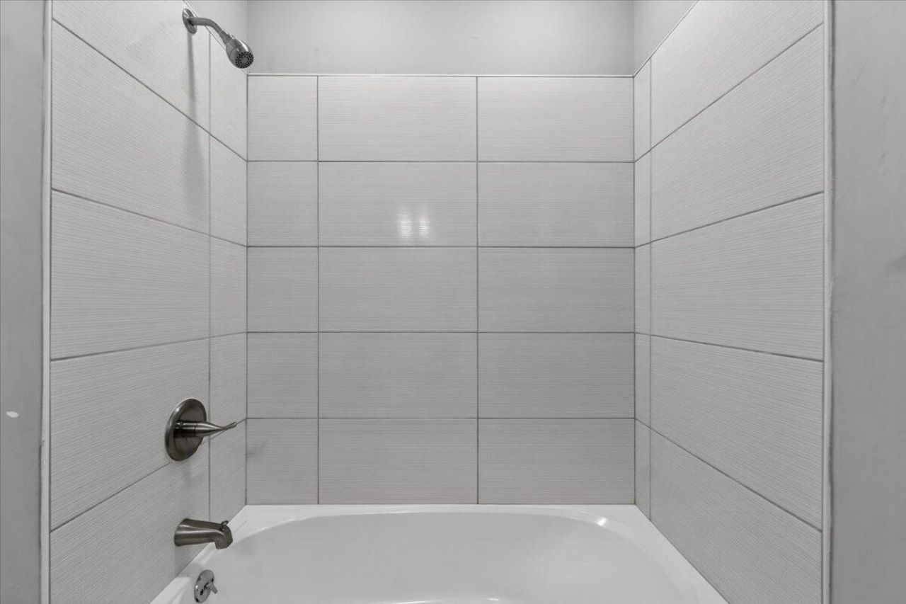 519 Temple Road Photo 22