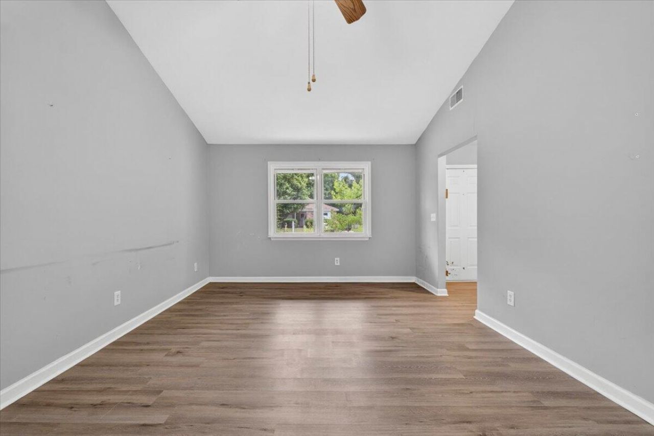 519 Temple Road Photo 6