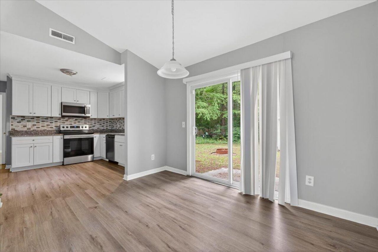 519 Temple Road Photo 8