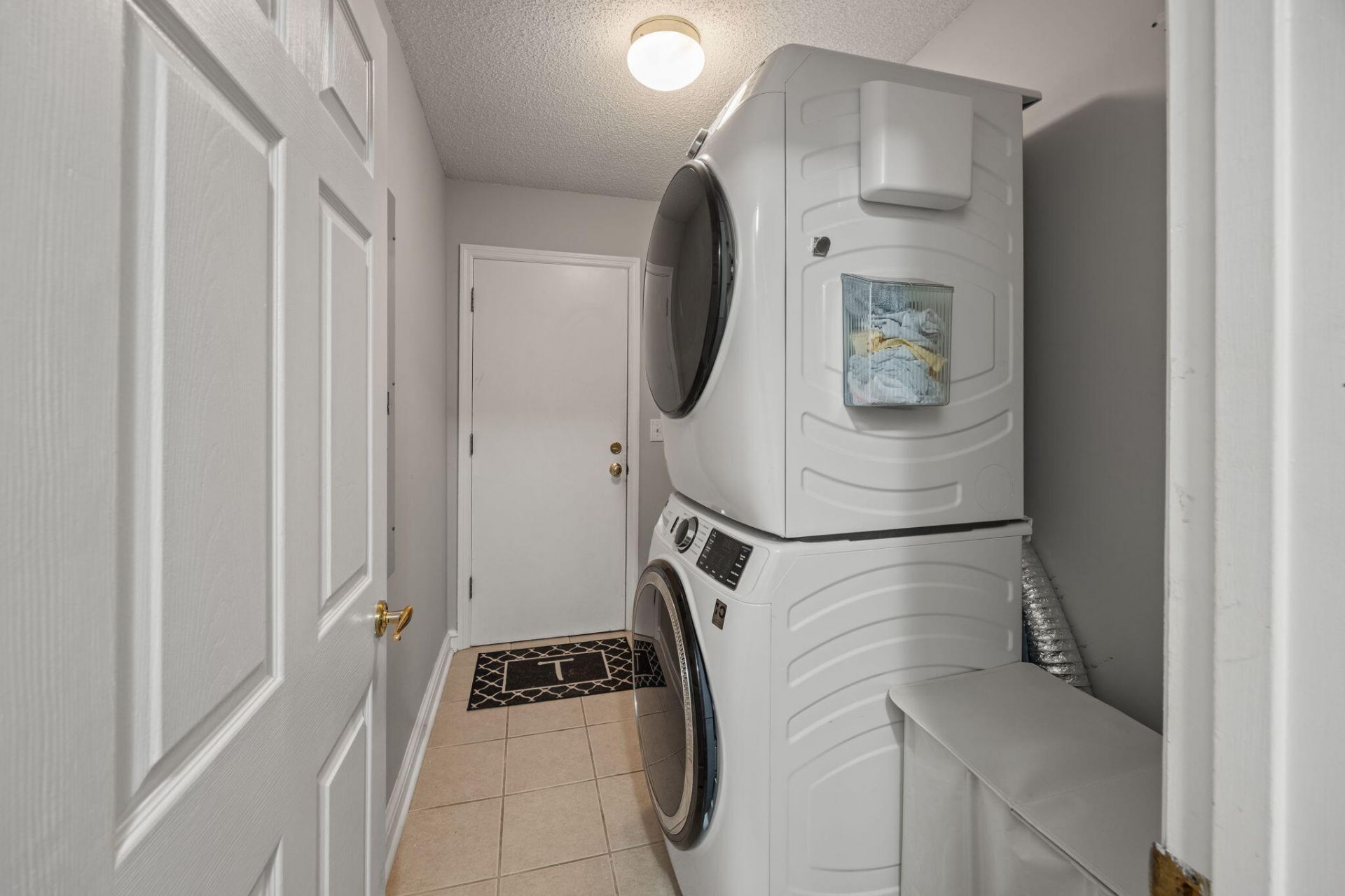 1020 Cider Court Photo 19