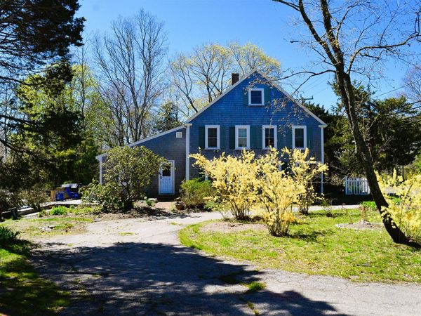 713 Sandwich Road , East Falmouth, MA 02536
