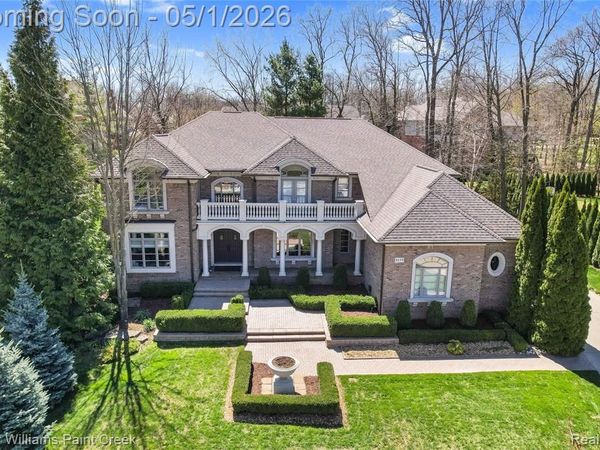 3177 Saint James Court, Oakland Twp, MI 48306