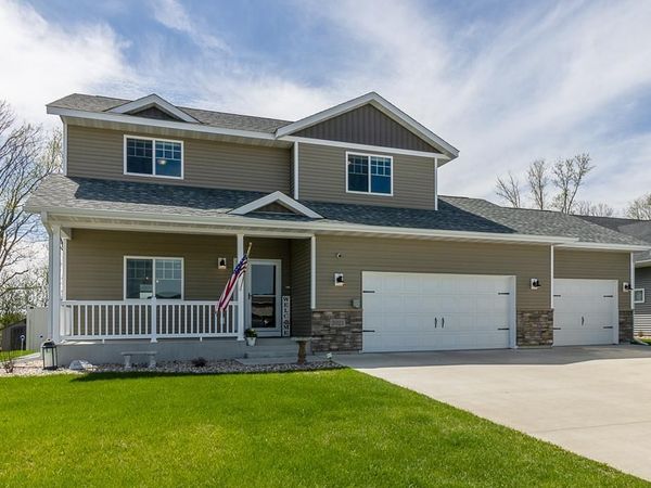 2021 Bluestem Drive, Mankato, MN 56001