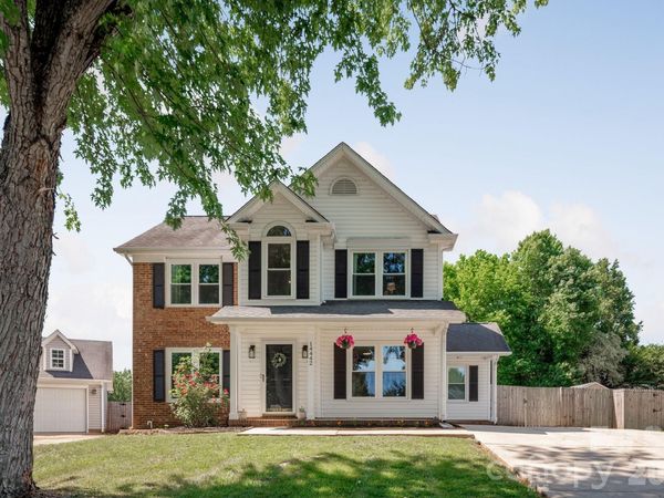 14442 Planters Knob Lane, Charlotte, NC 28273