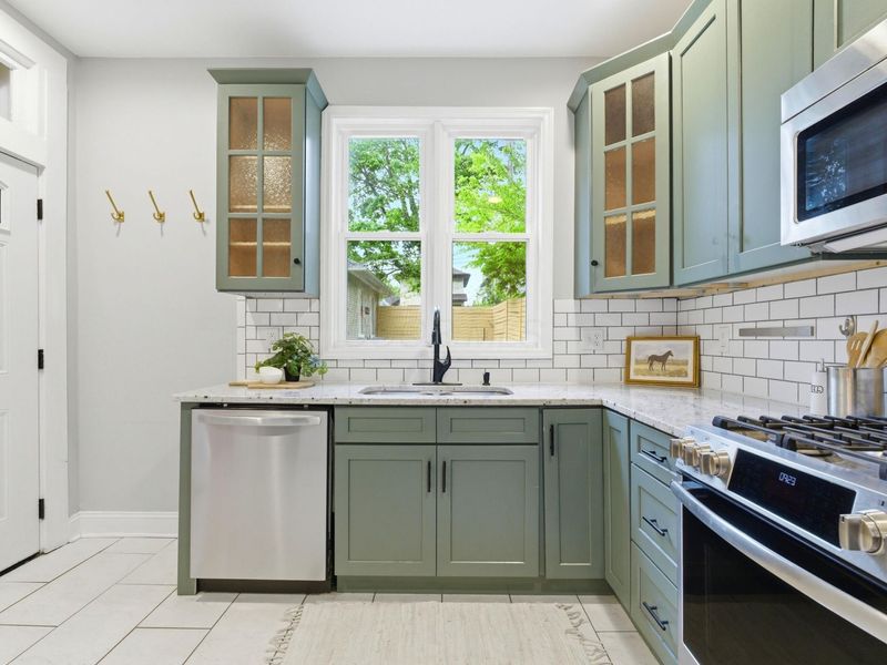 403 Morrison Avenue , Columbus, OH 43205 Photo 14