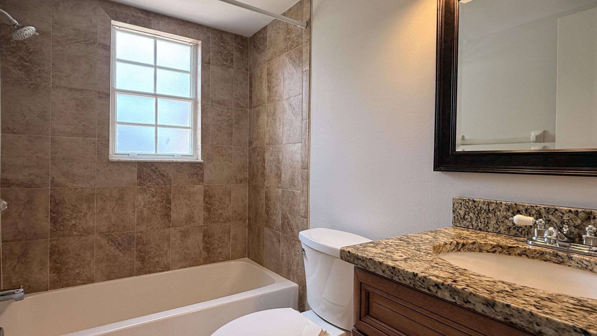 1694 SE Green Acres Circle, Unit Gg 101, Port Saint Lucie, FL 34952 Photo