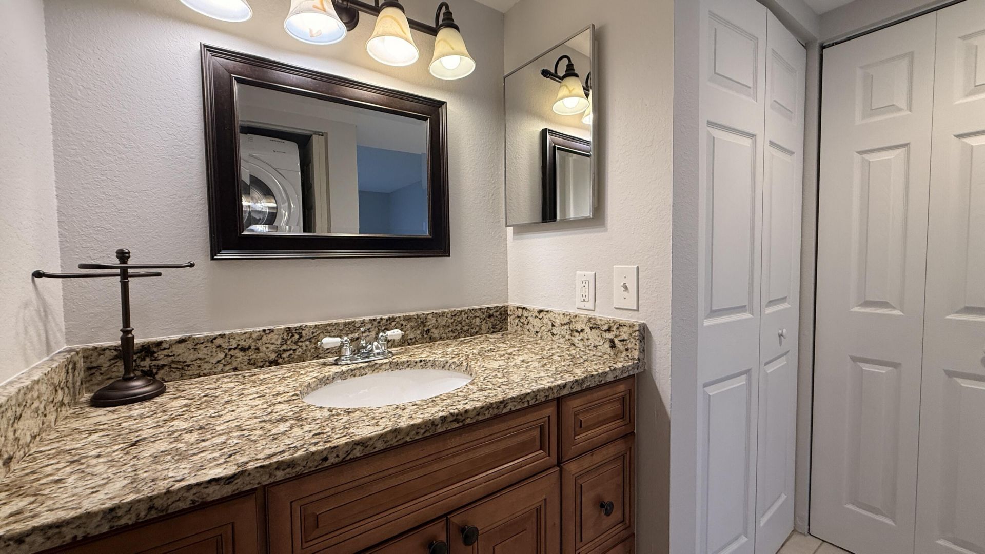 1694 SE Green Acres Circle, Unit Gg 101, Port Saint Lucie, FL 34952 Photo