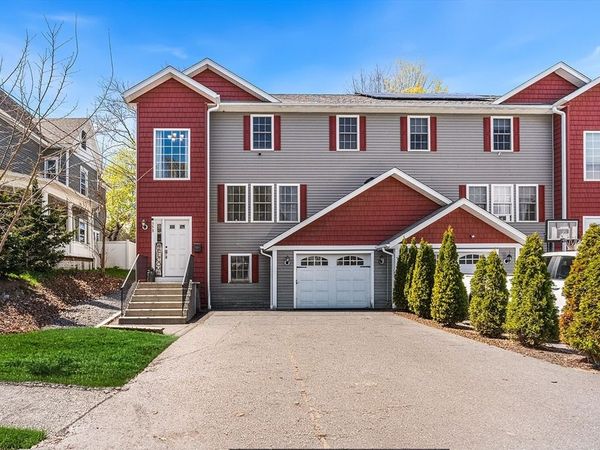 35 Boutelle St, Unit B, Leominster, MA 01453