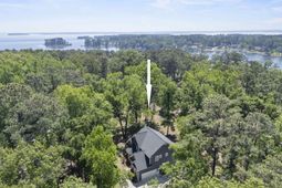 625 Mallard Drive photo 4