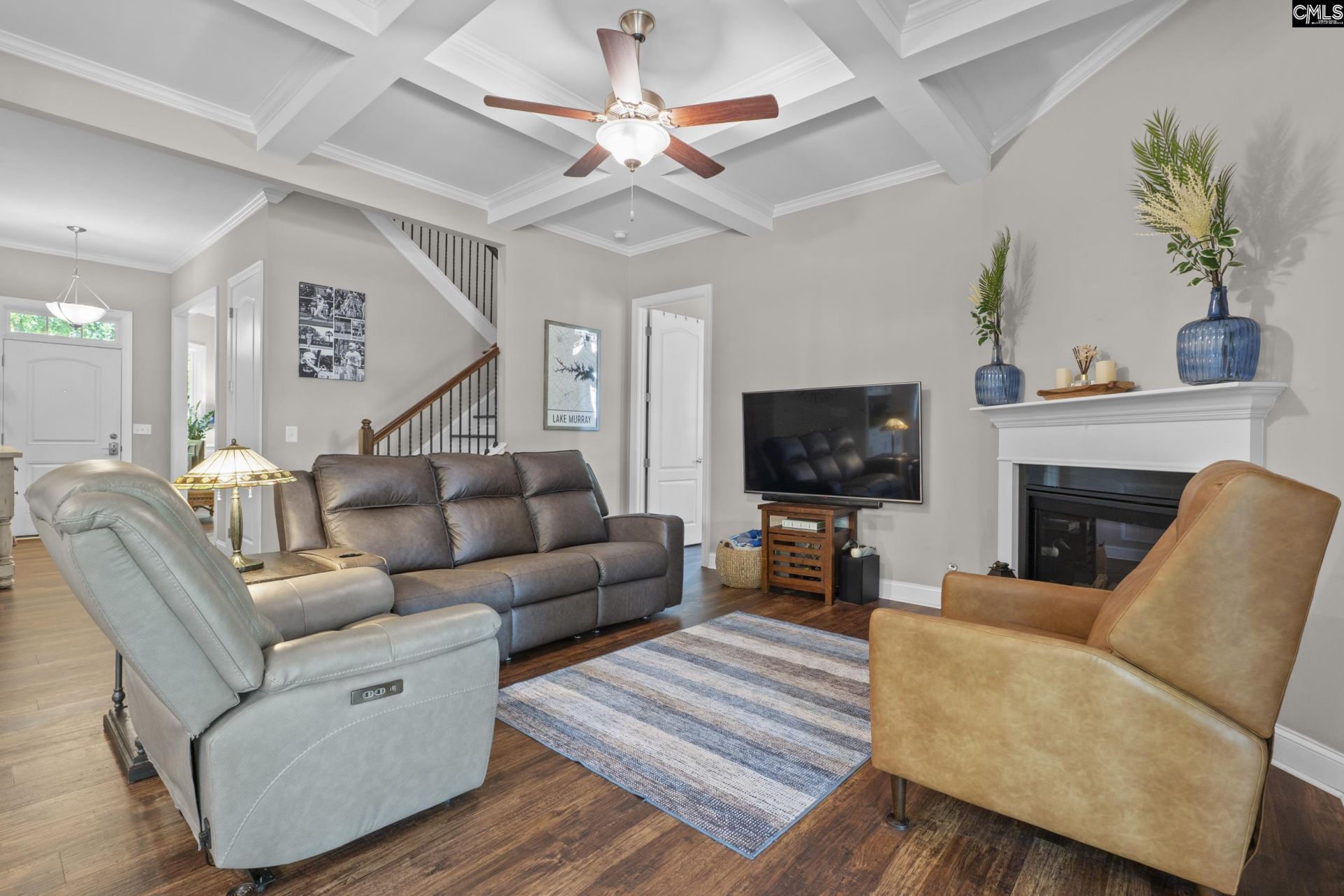 625 Mallard Drive Photo 5