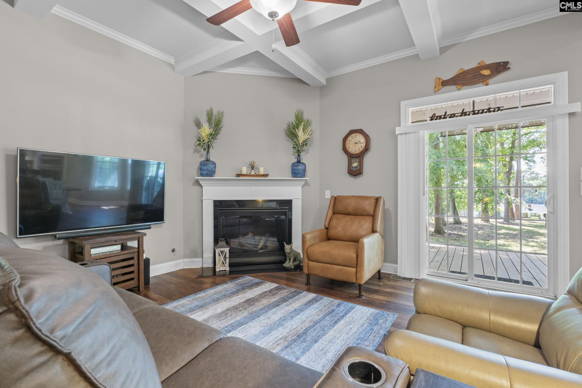 625 Mallard Drive Photo 7