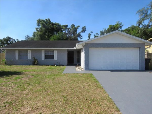 1422 OAK VALLEY DRIVE , SEFFNER, FL 33584