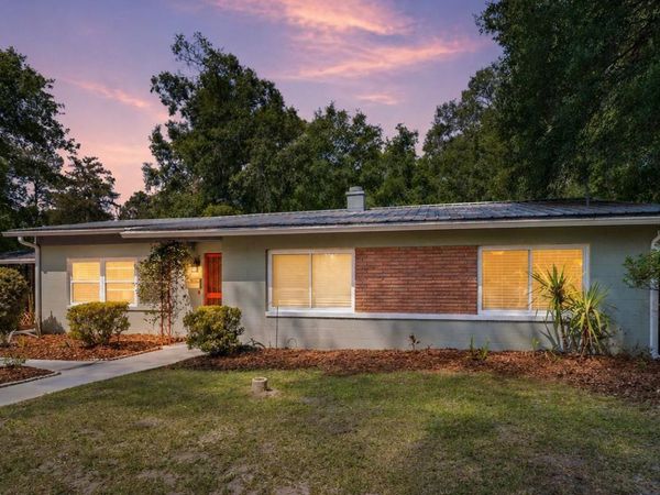 530 NE 10TH STREET , GAINESVILLE, FL 32601