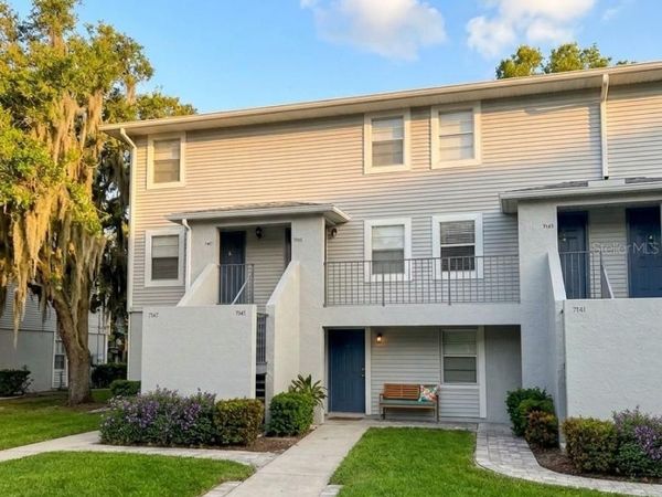 7143 E BANK DRIVE , Unit 7143, TAMPA, FL 33617