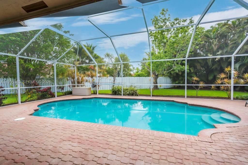 17921 NW 10th St, Pembroke Pines, FL 33029 Photo