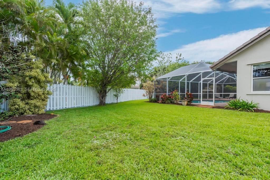 17921 NW 10th St, Pembroke Pines, FL 33029 Photo