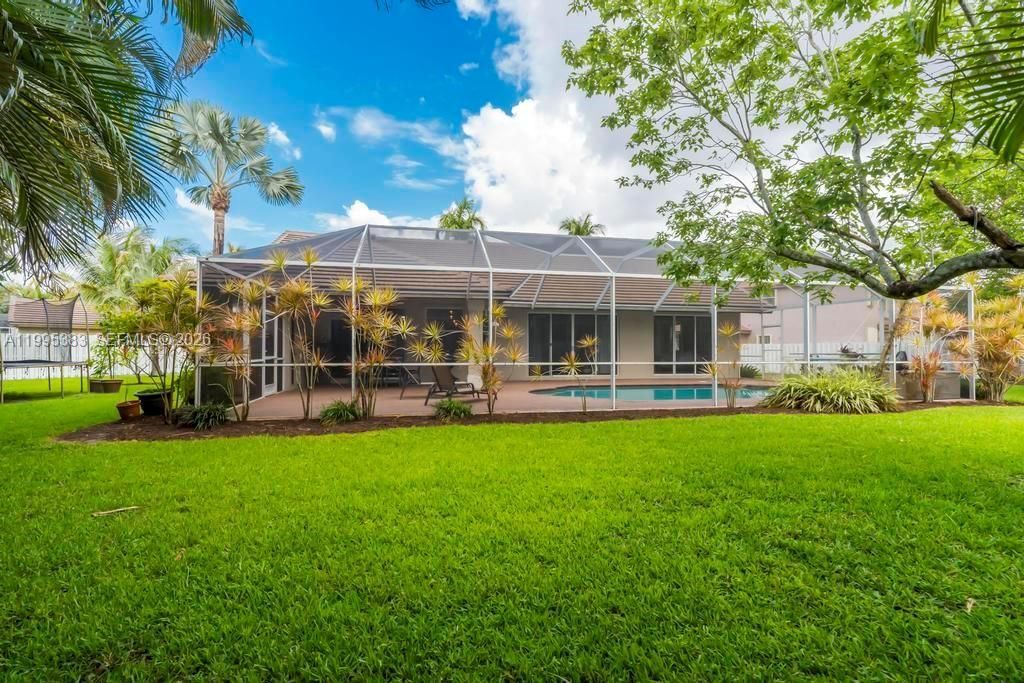 17921 NW 10th St, Pembroke Pines, FL 33029 Photo