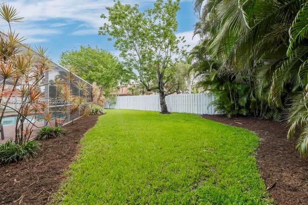 17921 NW 10th St, Pembroke Pines, FL 33029 Photo