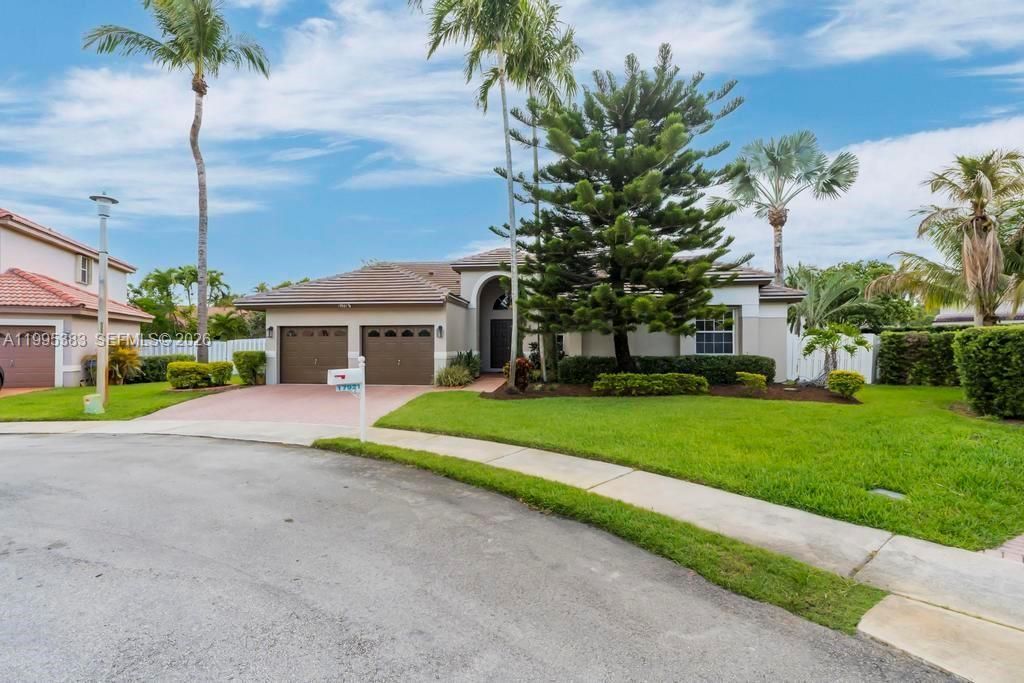 17921 NW 10th St, Pembroke Pines, FL 33029 Photo