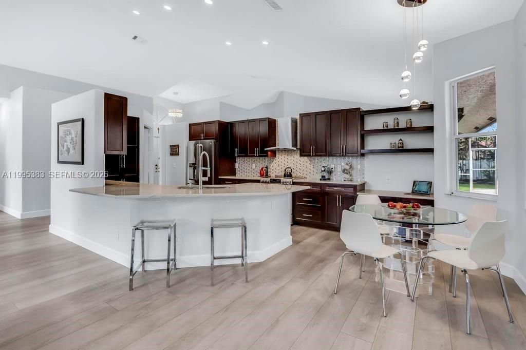 17921 NW 10th St, Pembroke Pines, FL 33029 Photo