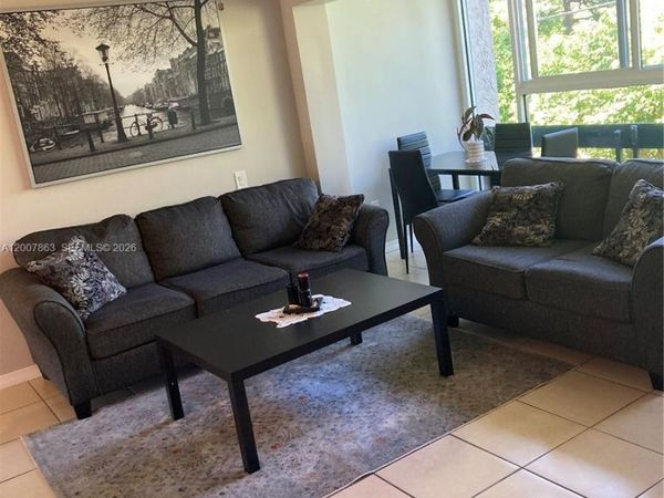 5300 NE 6th Ave , Unit H16, Oakland Park, FL 33334