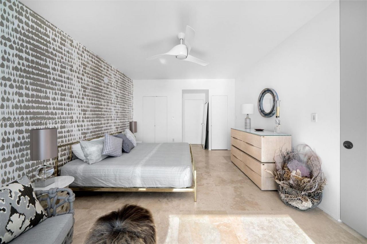 6799 Collins Ave , Unit 902, Miami Beach, FL 33141 Photo