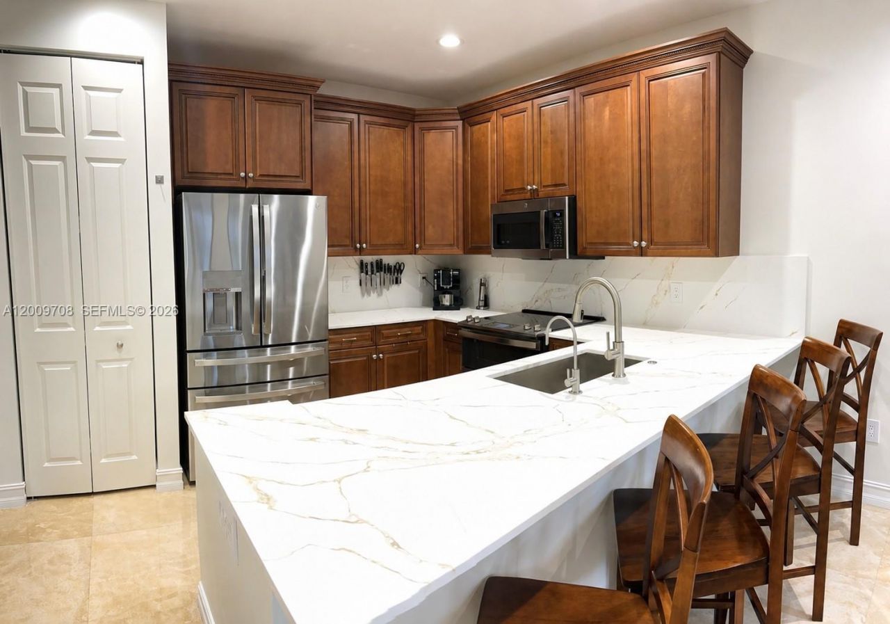 542 NE 17th Ave , Fort Lauderdale, FL 33301 Photo