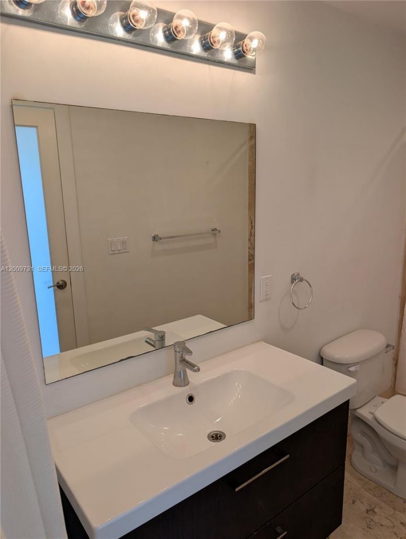 934 Michigan Ave , Unit 309, Miami Beach, FL 33139 Photo