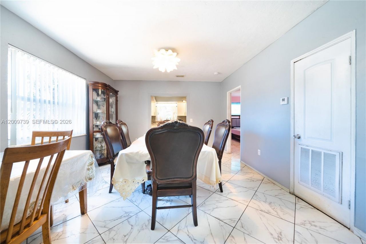 235 NW 59th St , Miami, FL 33127 Photo