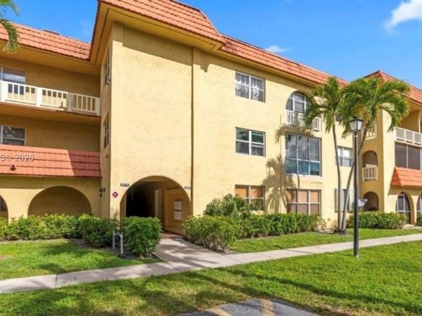 10762 La Placida Dr , Unit 7-308, Coral Springs, FL 33065