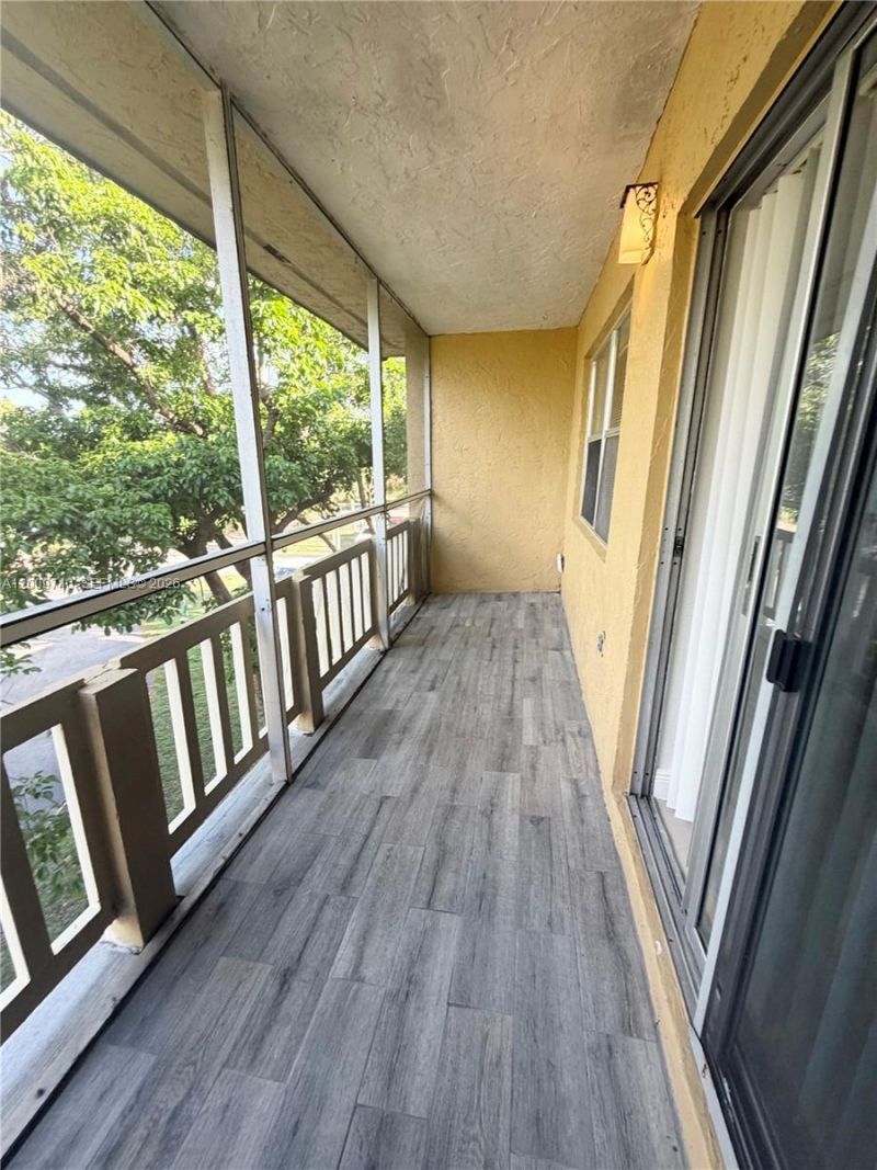 10762 La Placida Dr, Unit 7-308, Coral Springs, FL 33065 Photo