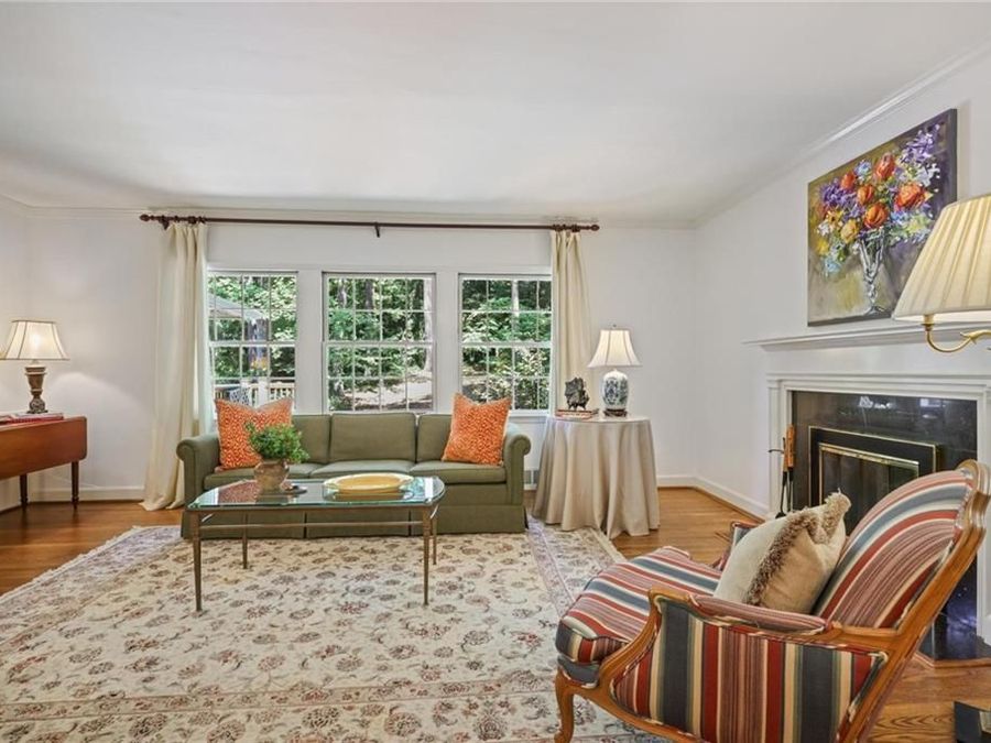 Property Image 4