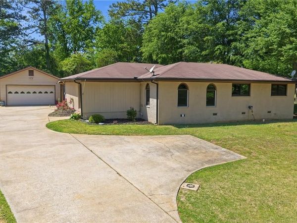 375 Mount Tabor Church Road , Dallas, GA 30157