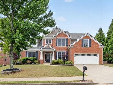 6121 Stillwater Trail , Flowery Branch, GA 30542