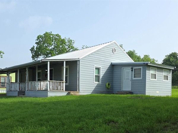 450 Valley Lane, Weatherford, TX 76085