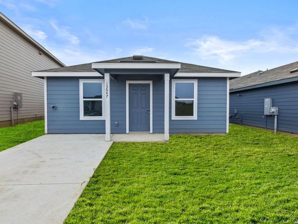 13047 Lake Fryer, St Hedwig, TX 78152