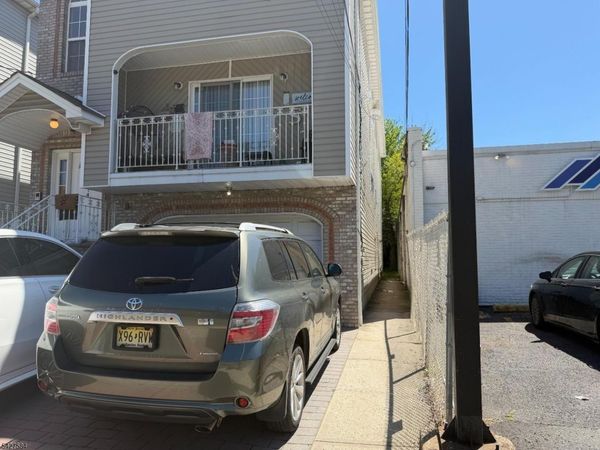 414 W Grand St, Unit 1, Elizabeth, NJ 07202
