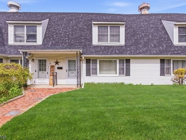 121 W End Ave, Newton, NJ 07860