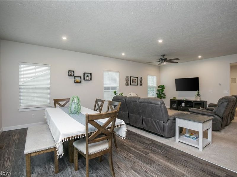 2735 Forestview Street NE, Canton, OH 44721 Photo 14