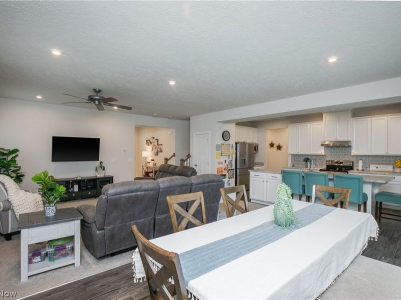 2735 Forestview Street NE, Canton, OH 44721 Photo 15