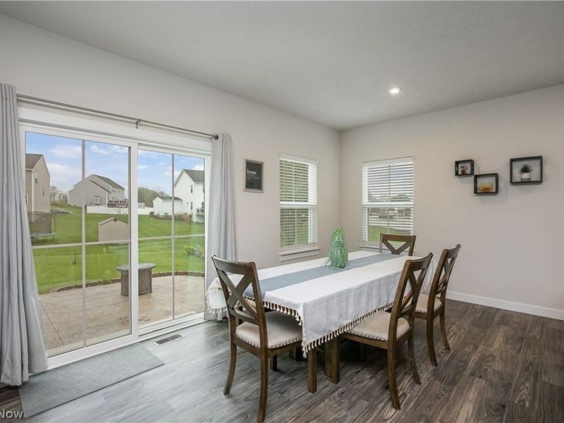 2735 Forestview Street NE, Canton, OH 44721 Photo 16