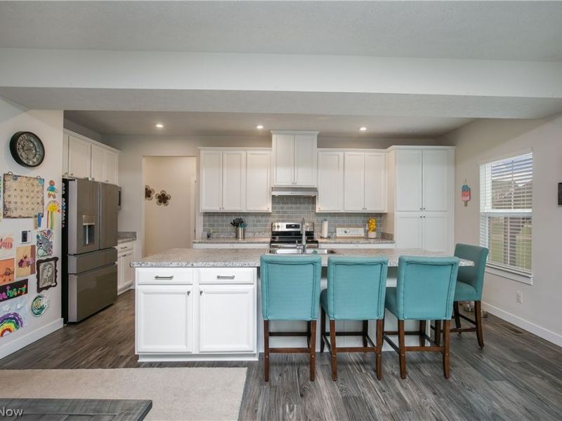 2735 Forestview Street NE, Canton, OH 44721 Photo 18