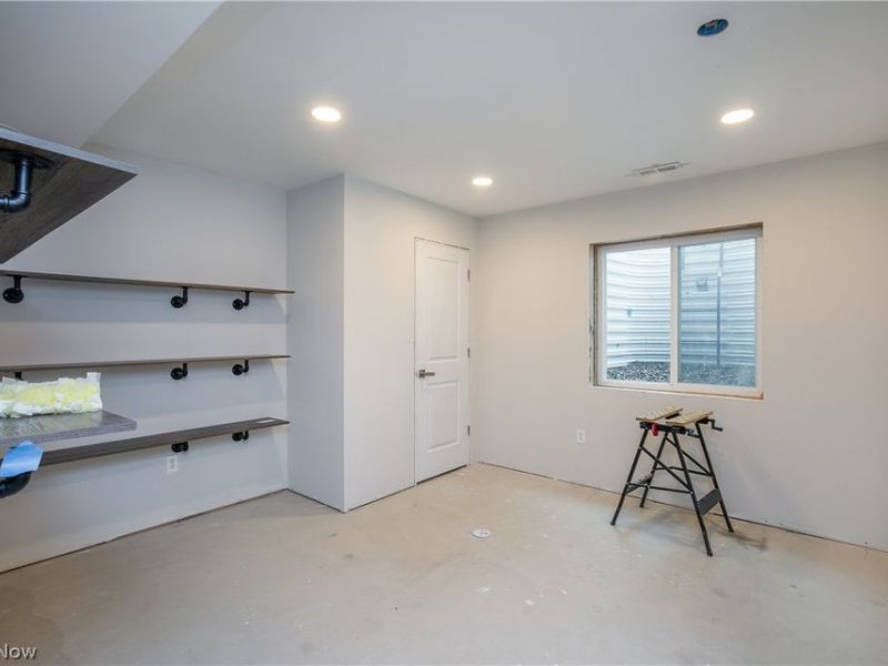 2735 Forestview Street NE, Canton, OH 44721 Photo 40